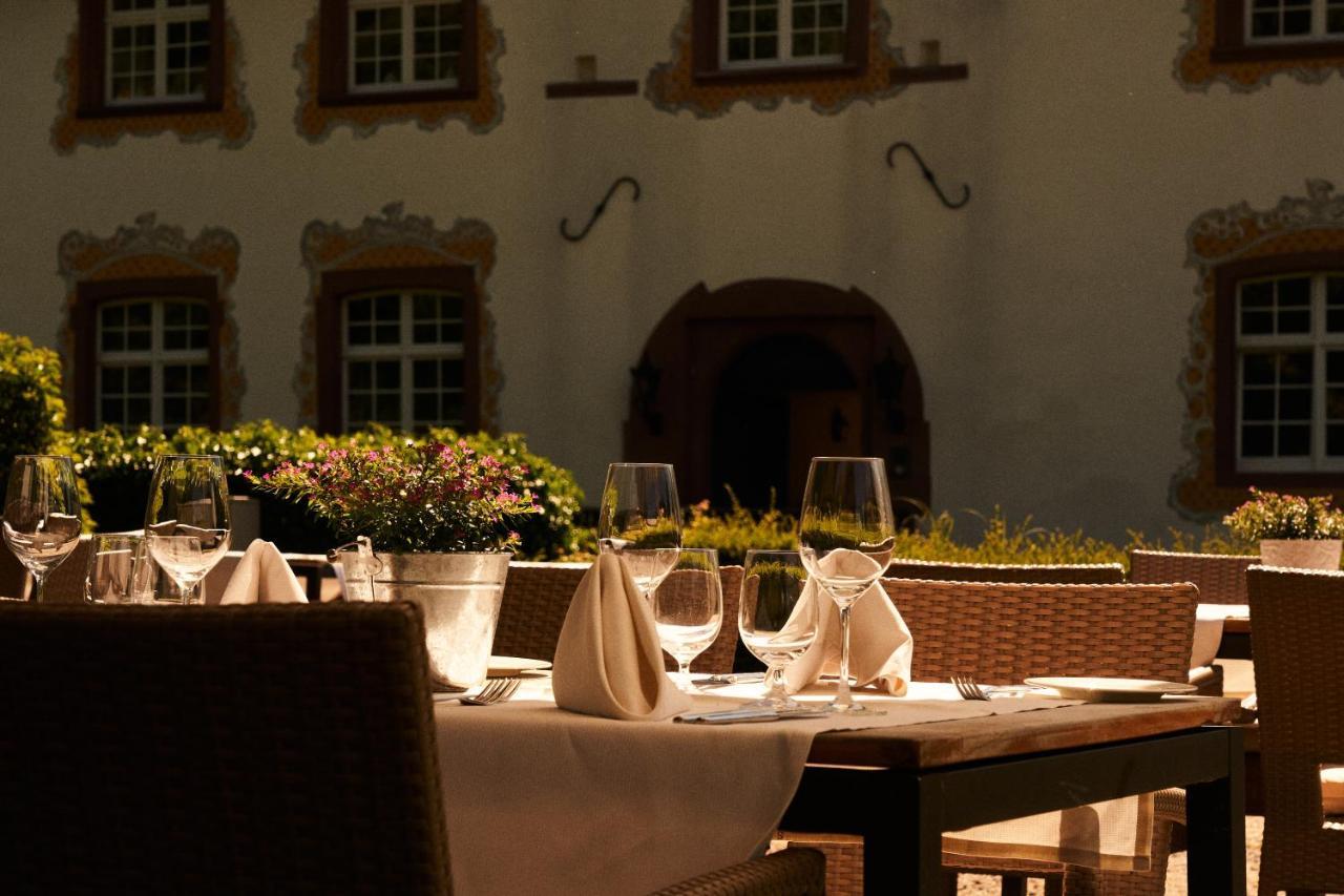 Gaestehaus Am Wasserschloss & Restaurant Wasserschloss 인즐링겐 외부 사진