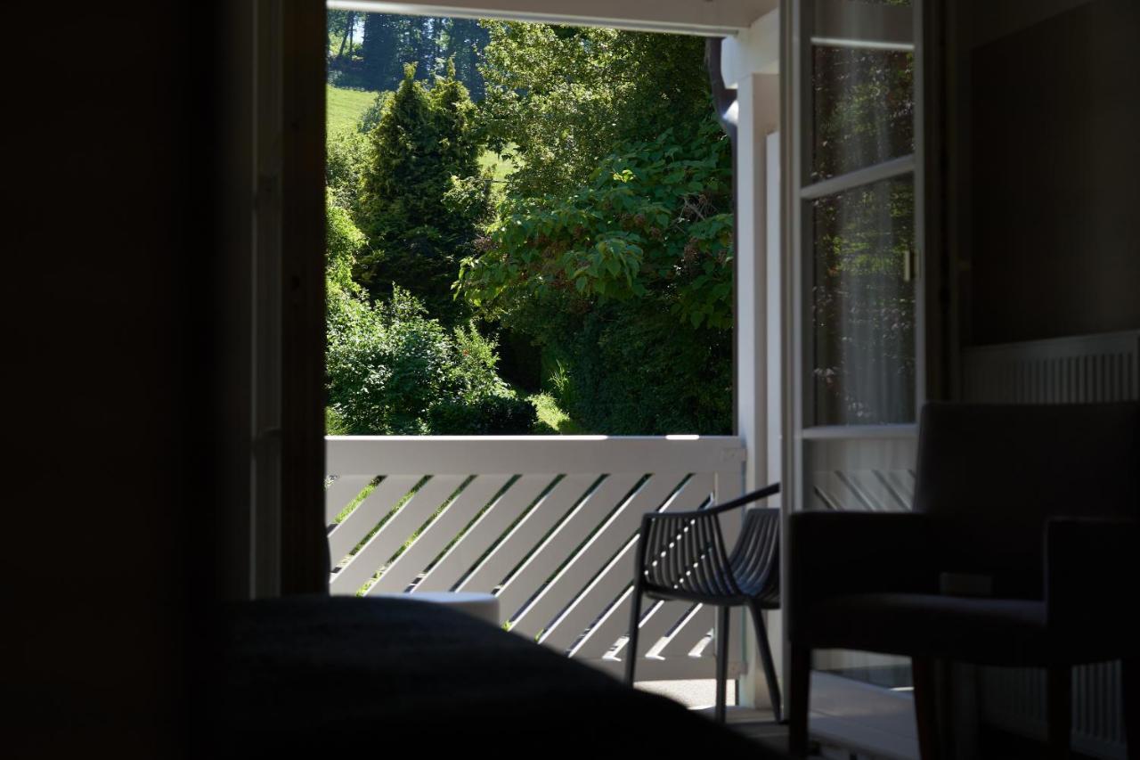Gaestehaus Am Wasserschloss & Restaurant Wasserschloss 인즐링겐 외부 사진